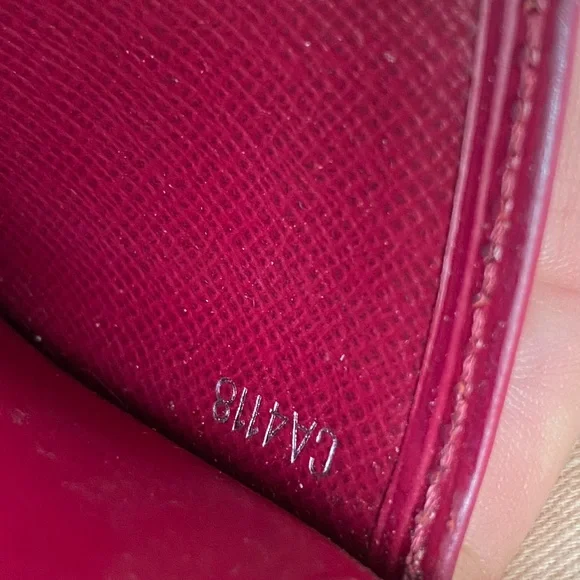 Louis Vuitton Epi Leather Fuchsia Card Holder - Picture 8 of 8